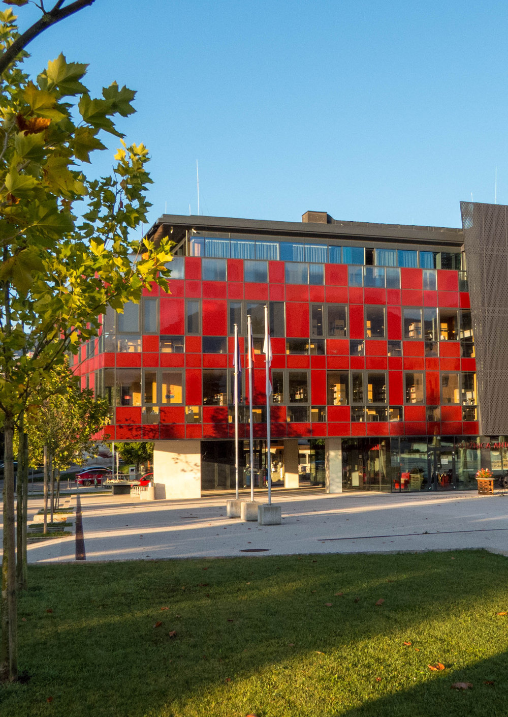 Knjižnica A. T. Linharta Radovljica   